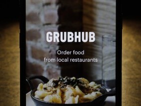 Just Eat外卖以6.5亿美元的价格出售Grubhub，而就在三年前，Just Eat外卖以73亿美元的价格收购了这款应用